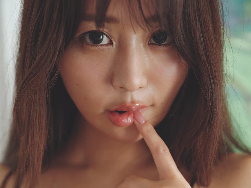 声優界ナンバーワンBODY・井口裕香の最高傑作がここに。約2年ぶりとなる写真集の発売が決定! 「また写真集を出せるなんて奇跡です。ケツを鍛える気持ちも気力も上がります!」